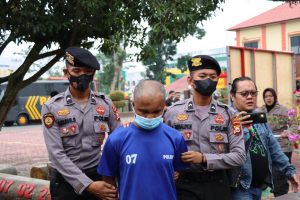 Bejat, Oknum Khatib Setubuhi Anak Kandung Sejak Masuk Sekolah
