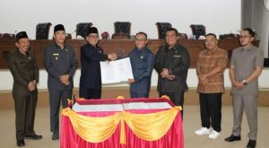 Sah, Perda Desa Wisata dan APBD 2023 Ditandatangani DPRD Kepahiang