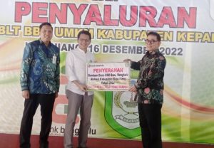 Bank Bengkulu Cabang Kepahiang Serahkan Bantuan Dana CSR ke Pemkab Kepahiang