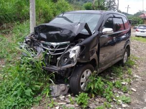 Rusak Parah, Diduga Mobil Dinas Terparkir di RSUD Kepahiang