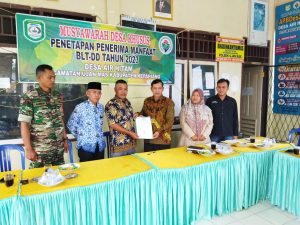 Penerima BLT DD Air Hitam 24 KK