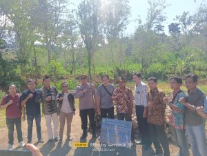 Desa Air Pesi Bangun Gedung Sorga