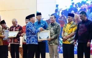 Kepahiang Terima Penghargaan Kualitas LKPD